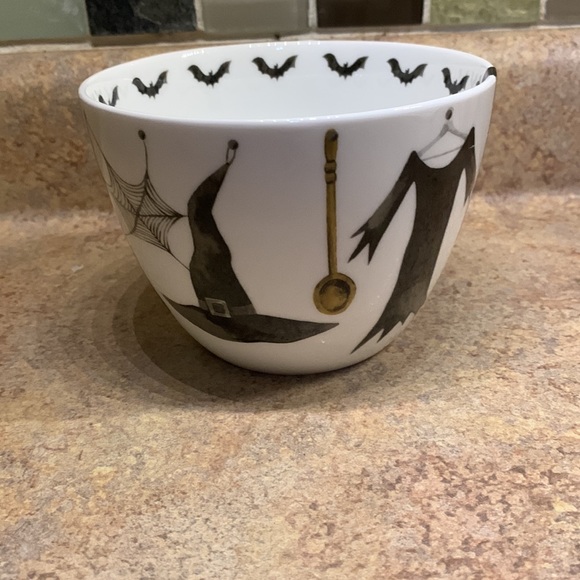PORTOBELLO BY INSPIRE- BONE CHINA DESIGNED IN ENGLAND 🎃 COFFEE CUP - Picture 2 of 6